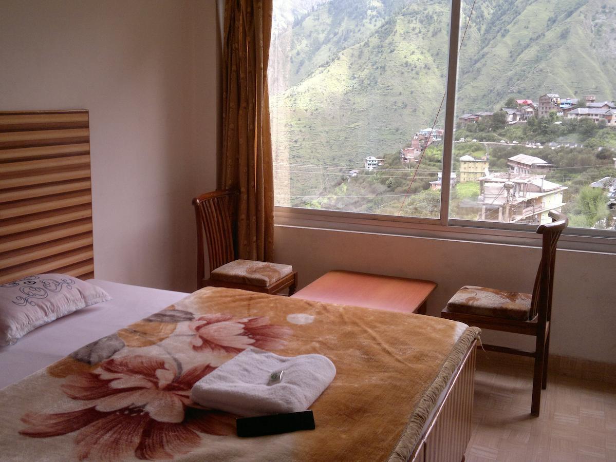 Hotel Bharmour View Brāhmaur 객실 사진